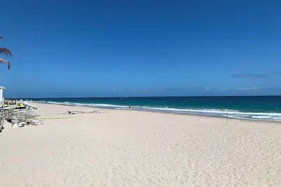 Image de Ocean Manor, Plage, Balcon, Cuisine, Studio<br>4040 Galt Ocean Dr, Fort Lauderdale