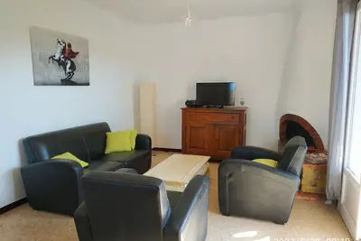 Image de 800m from beaches top of quiet villa, garden, balcony, parking and shops