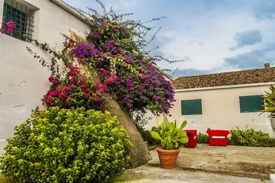Image de Sweet Apartment dans la campagne sicilienne, près de Corleone et de Palerme