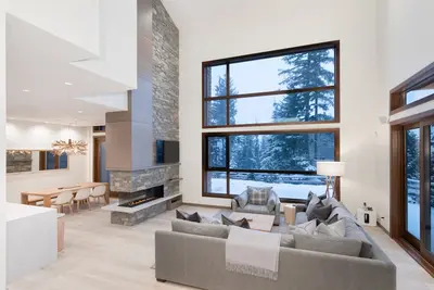 Image de Lakecrest 8 | 3 chambres, 3. 5 salles de bain