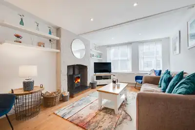 Image de Silvergate Cottage - Deux Chambres Maison, Couchages 3