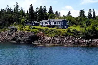 Image de Baie de Fundy Breeze ~ Accueil OceanFront exécutif