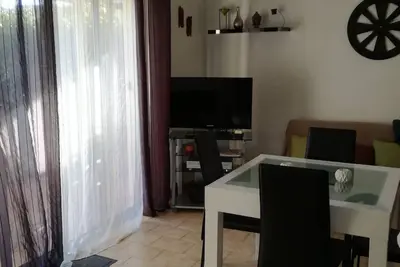 Image de Studio 26m2 résidence arborée avec piscine