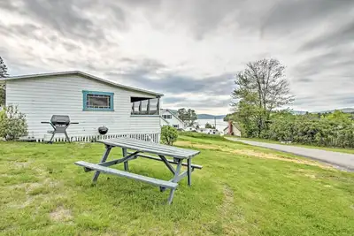 Image de New-Bristol Studio sur le lac Newfound w / accès à la plage