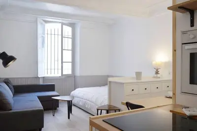 Image de Studio cosy à 2 min de la plage et des commerces - Vieil Antibes