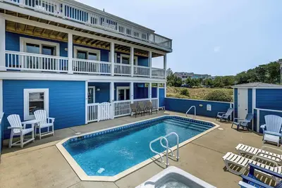 Entre deux rêves | 150 m de la plage | Piscine privée, bain à remous, chien bienvenus