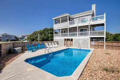 Contes de requins | 50 m de la plage | Piscine privée