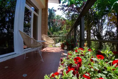 Image de Maison de campagne_ Villa Caramino. Neuf 1 chambre