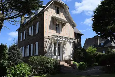Image de Villa 13 pers avec jardin, Wifi, animaux admis à Perros-Guirec