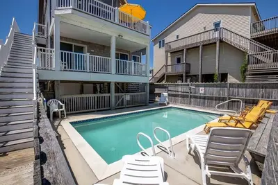 Image de Footloose | Front de mer | Piscine privée