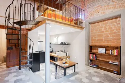 Image de Appartement industriel chic dans le centre historique