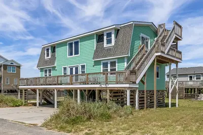 Image de La cabane d'Horace | 200 pieds de la plage | Bain à remous | Nags Head