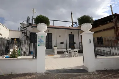 Image de Maison de vacances avec équipements pour personnes à mobilité réduite, entrée privée, parking privé