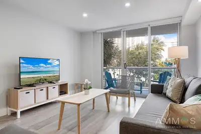 Image de Sunny Isles Ocean Reserve 2nd floor by AmmosFL