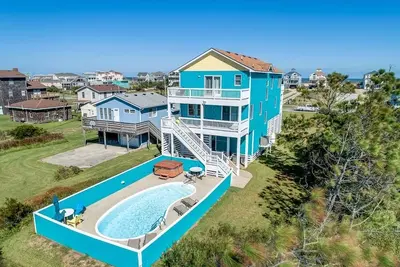 Image de Peace Place | 100 m de la plage | Piscine privée, bain à remous