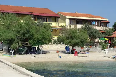 Image de Bord de mer - WiFi gratuit - Studio 1er étage