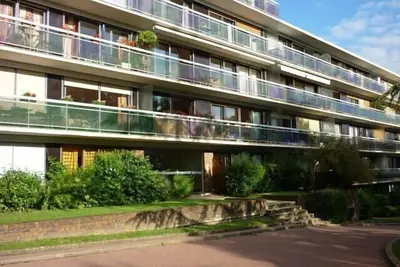Image de Appartement av terrasse Ă Fontenay sous Bois