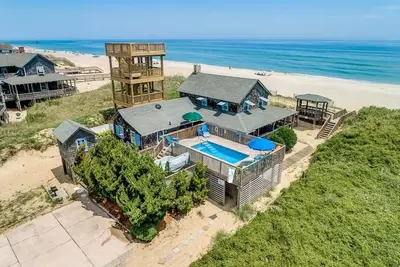 Image de La maison de la plage | Front de mer | Chiens bienvenus, piscine privée, bain à remous
