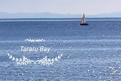 Image de Bord de l'eau, superbes couchers de soleil et excellent emplacement.