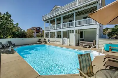 Un paradis de pirate | 150 m de la plage | Chiens bienvenus, piscine privée, bain à remous