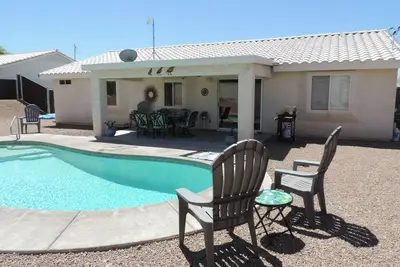 Image de Pool Home disponible pour la fête du travail 2019! !