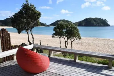 Image de Absolute Beachfront Paradise