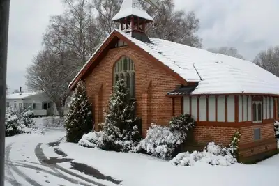 Image de St Marys Vicarage Retreat - Maison de vacances Raetihi