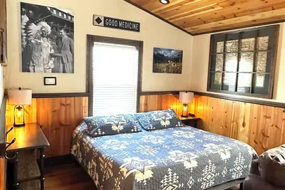 Image de Belle nouvelle cabine de luxe sur grand terrain privé