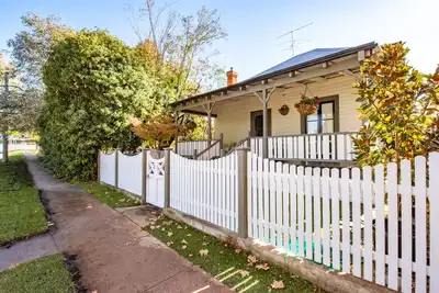 Image de Luxe provincial dans votre propre maison privée, familiale et acceptant les animaux domestiques