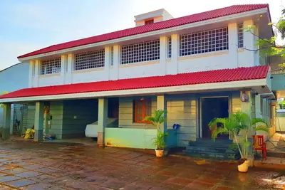 Image de Courteous décorer Chambres \/ Madurai Crazy Homes Stay