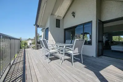 Central City Gem - Napier Holiday Home