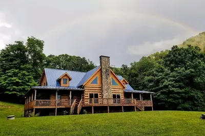Image de Vue imprenable, maison spacieuse 4Bd / 4Ba entre Asheville et Boone