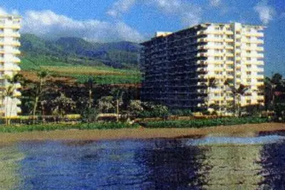 Image de Condo Whaler Studio abordable avec un excellent emplacement au rez-de-chaussée!