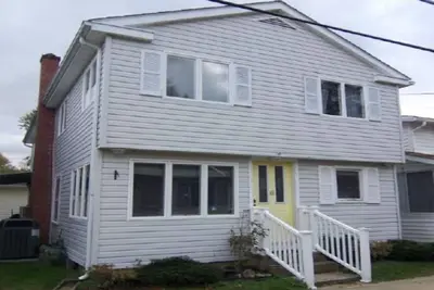 Image de 3 chambres 2 salles de bain Cottage à quelques pas du lac Érié près de Gotl