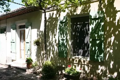 Image de Appartement au calme dans Mas, piscine hors sol, Ă 7mn Ă pieds du centre ancien