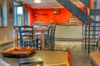 Image de Gîte Beaulieu 500 mètres de la mer avec jardin, terrasse 8 à 10 personnes Wifi