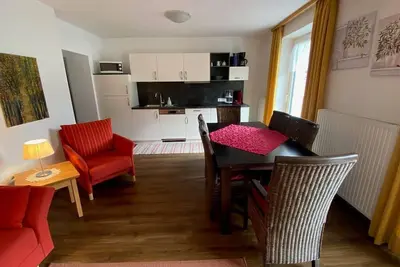 Image de Appartement D2 \/ 2 Chambres, Salle de Bains, Toilettes - Dependance Waldheim