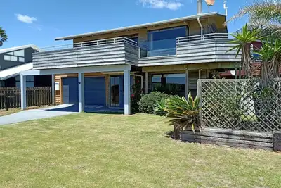 Image de Maison face à l'océan à Ohope Beach.