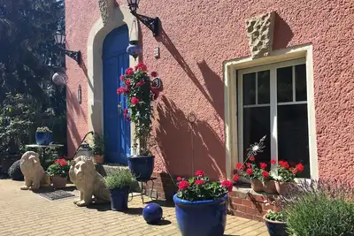 Image de Appartement ensoleillé avec balcon