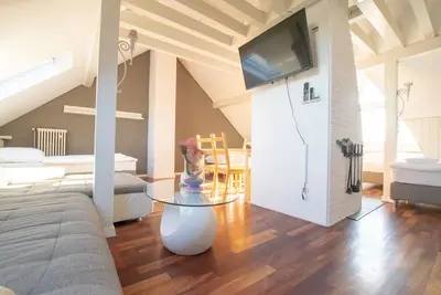 Image de Lovely City House