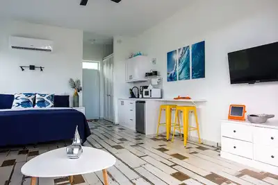 Image de ★ Ocean Loft | Studio écologique | Balcon avec vue sur l'océan | Pas de la plage ★