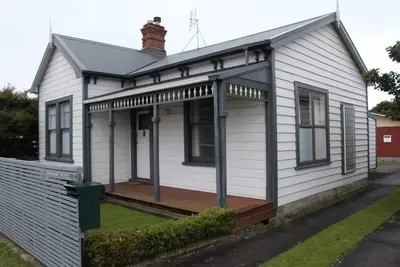 Image de New Plymouth Central et charmant