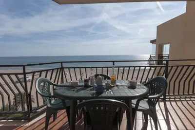 Image de Ondina - Apartment with sea views in Grau i Platja.