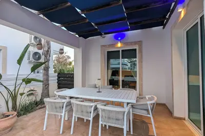 Image de Belle villa Pernera \"Amelia\" avec piscine privée, barbecue, wifi et ping-pong