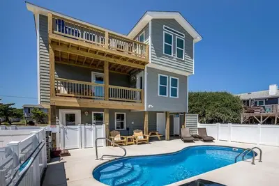 Image de Le marin salé | 200 m de la plage | Piscine privée, bain à remous