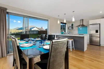 Image de Oasis de Pise - Cromwell Holiday Home