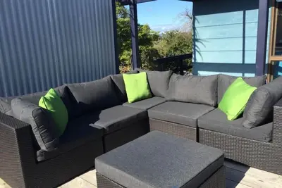 Image de Waiheke Island Oneroa Très bien situé à proximité des lieux de mariage et du village 10 personnes