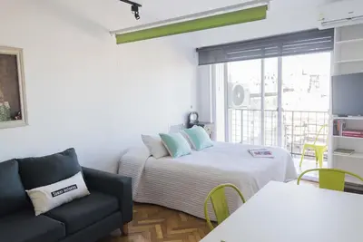 Image de Studio lumineux au coeur de Recoleta avec vue!