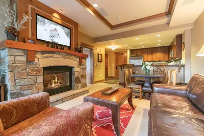 Image de 4 personnes à partir de 199 $ / nt près du lac Tahoe