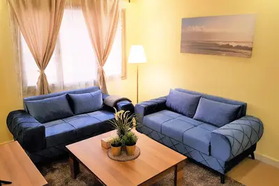 Image de Appartement confortable de 2 chambres Ă Mahboula